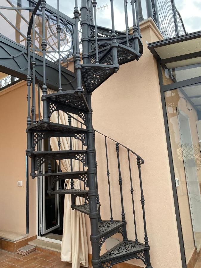 Отель Regal House Anzio Terrazzo Экстерьер фото
