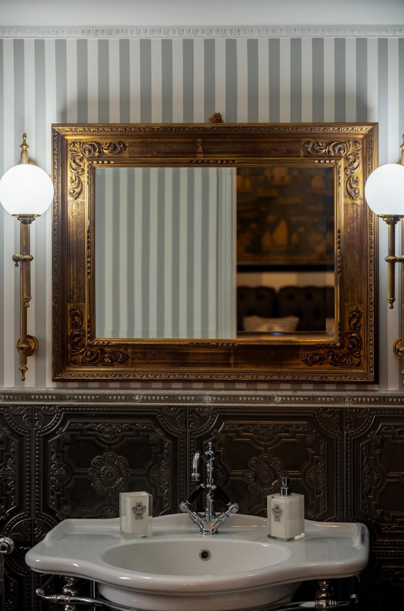 Отель Regal House Anzio Terrazzo Экстерьер фото